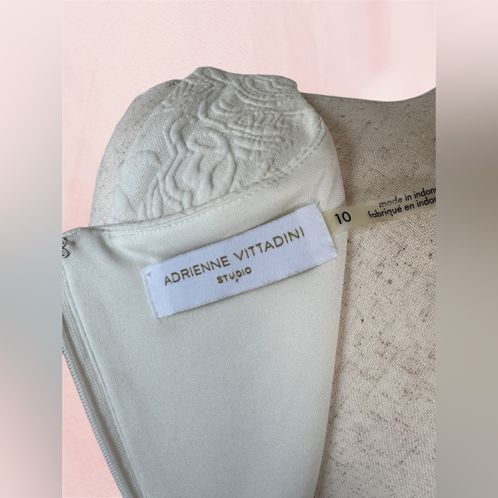 NWT Elegant Brunch Dress by Adrienne Vittadini w/ textured floral fabric detail - Picture 6 of 7